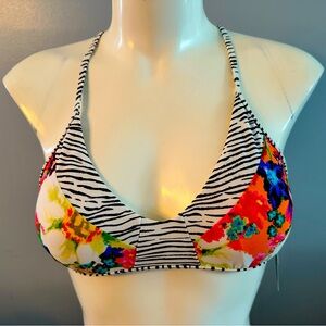 NWT Eidon Triangle Bikini Top in Seraphina